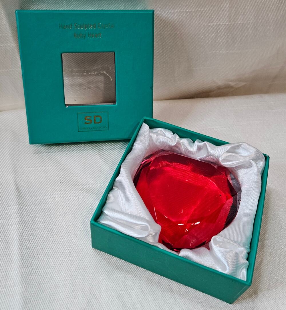 Simon Designs Hand Sculpted Crystal Ruby Heart 3 Inch Paperweight